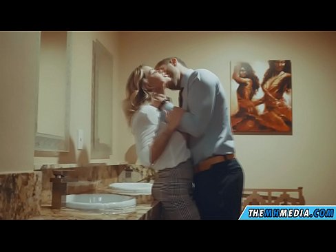 ❤️ Thaum ib tug busty blonde ntxias koj nyob rau hauv ib tug pej xeem chav dej ❤ Sluts ntawm peb hmn.porn-mz-com.ru% ib